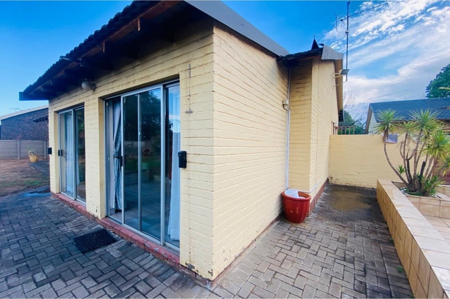 4 Bedroom Property for Sale in Sasolburg Free State